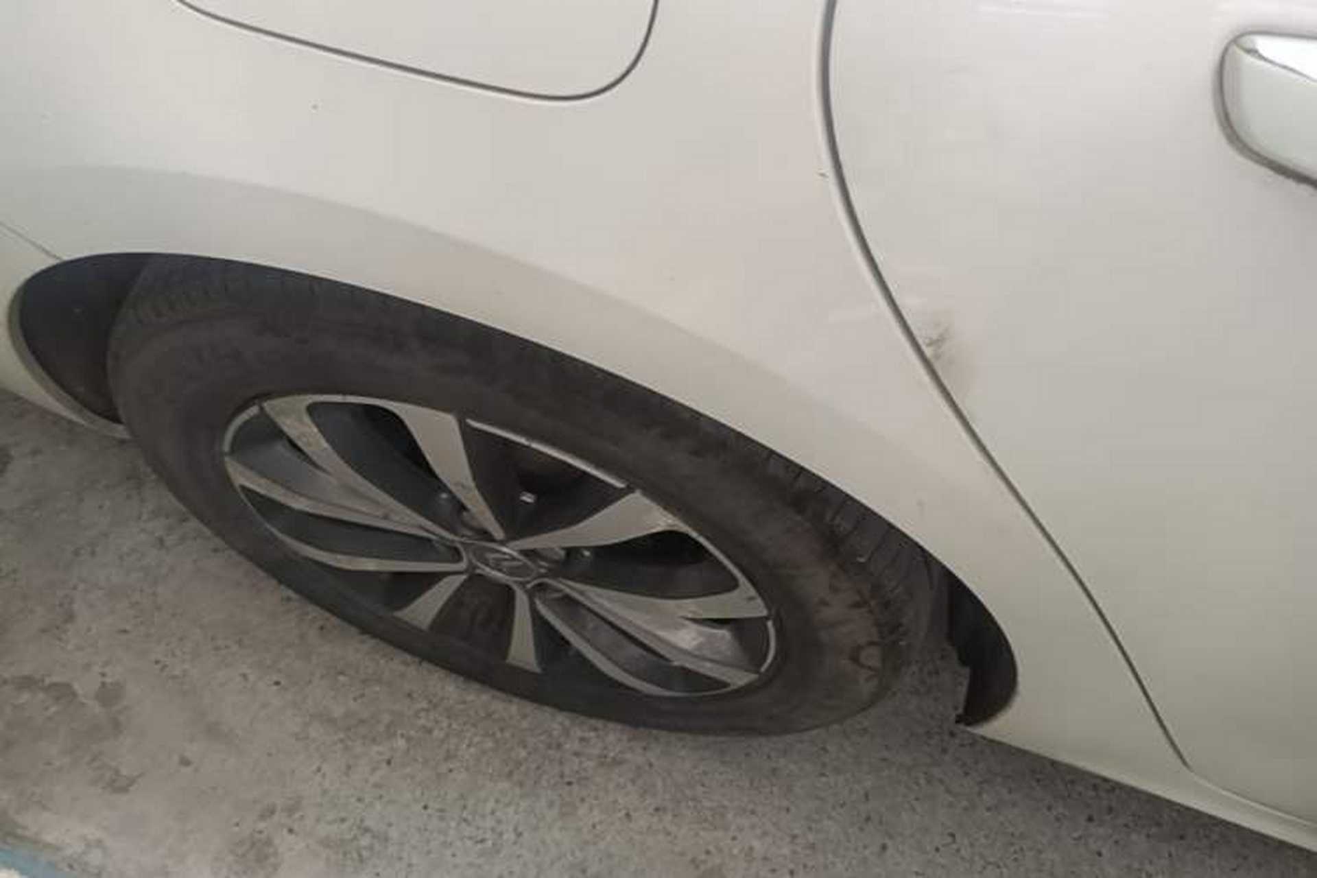 Used Citroen C6 2017 350THP Luxury Model Right Rear Wheel Hub