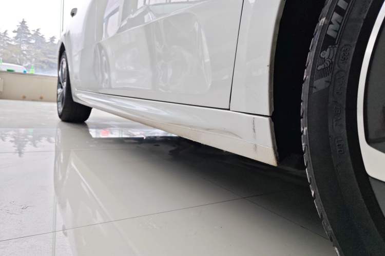 Used Citroen C6 2017 380THP Prestige Model Right Side Sill