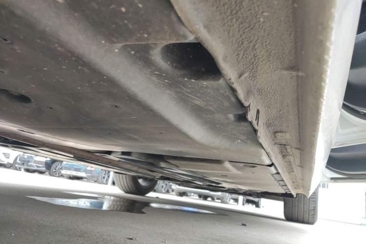 Used Citroen C6 2017 380THP Flagship Edition Right Side Sill