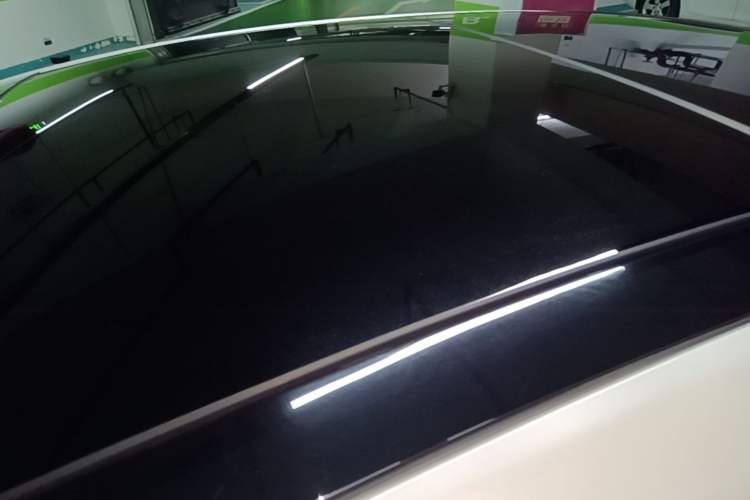 Used Citroen C6 2017 380THP Prestige Model Roof