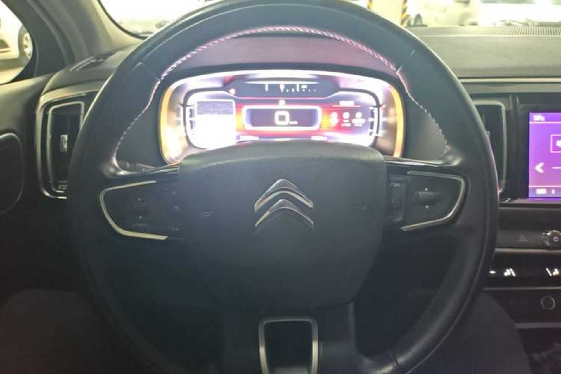 Used Citroen C6 2017 380THP Luxury Version Steering Wheel