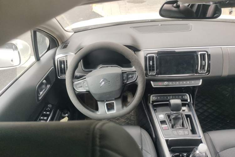 Used Citroen C6 2017 Revised Version 380THP Luxury Edition Steering Wheel