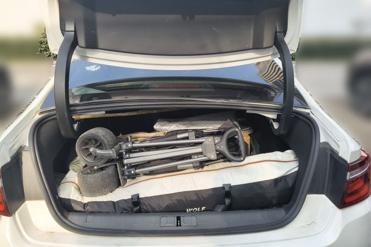 Used Citroen C6 2017 380THP Prestige Model Trunk