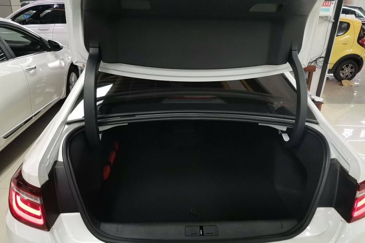 Used Citroen C6 2017 380THP Prestige Model Trunk