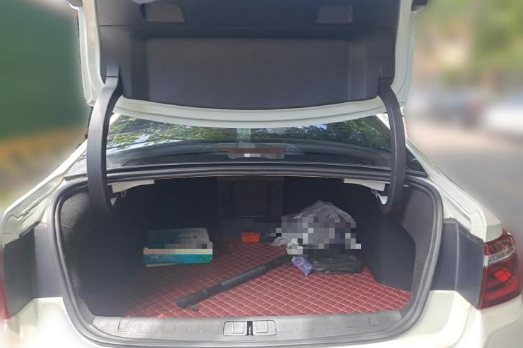 Used Citroen C6 2017 350THP Luxury Model Trunk