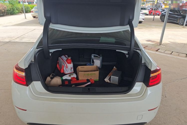 Used Citroen C6 2017 380THP Prestige Model Trunk