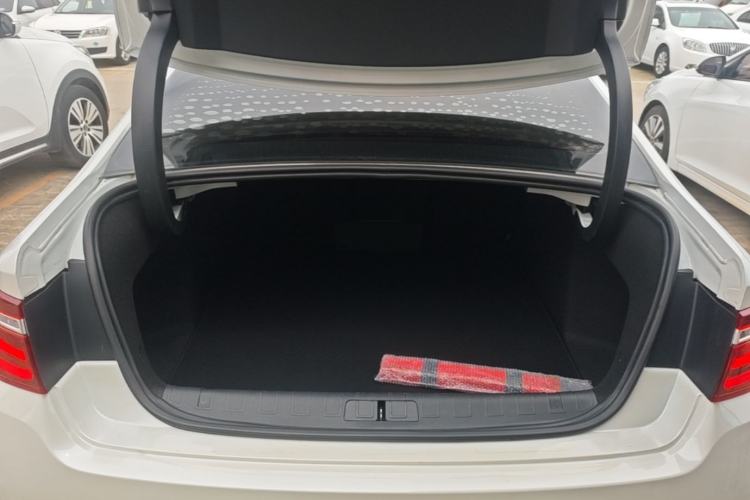 Used Citroen C6 2017 350THP Luxury Model Trunk