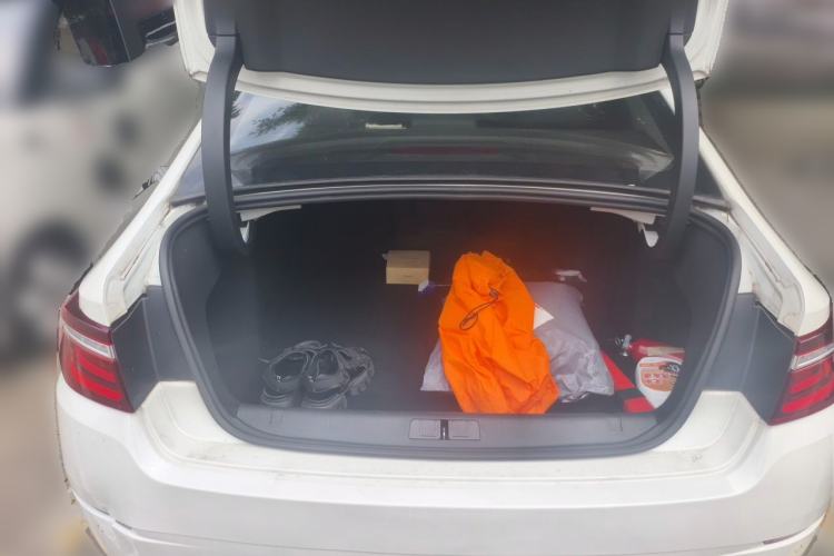 Used Citroen C6 2017 380THP Luxury Version Trunk