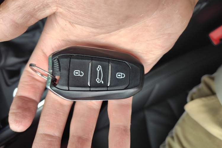 Used Citroen C6 2017 380THP Luxury Version Vehicle Key