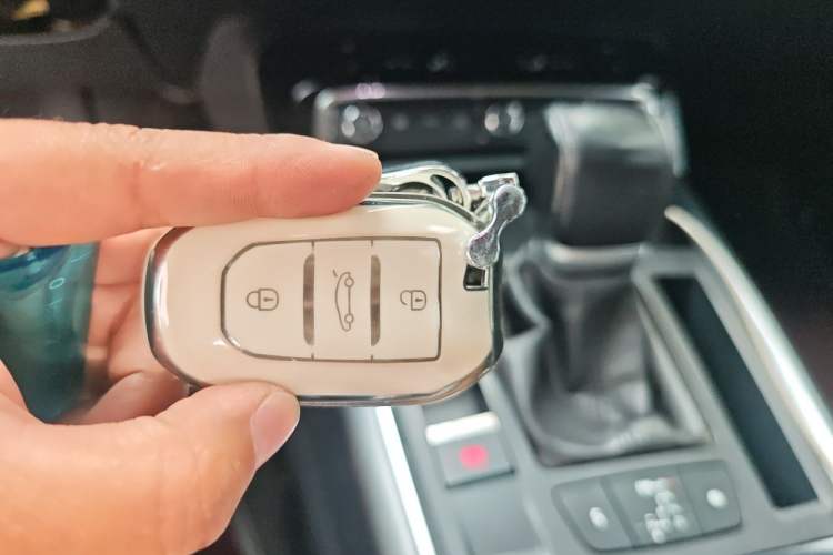Used Citroen C6 2017 380THP Prestige Model Vehicle Key