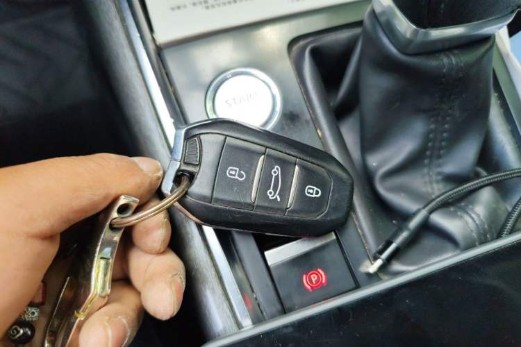 Used Citroen C6 2017 Revised Version 380THP Luxury Edition Vehicle Key