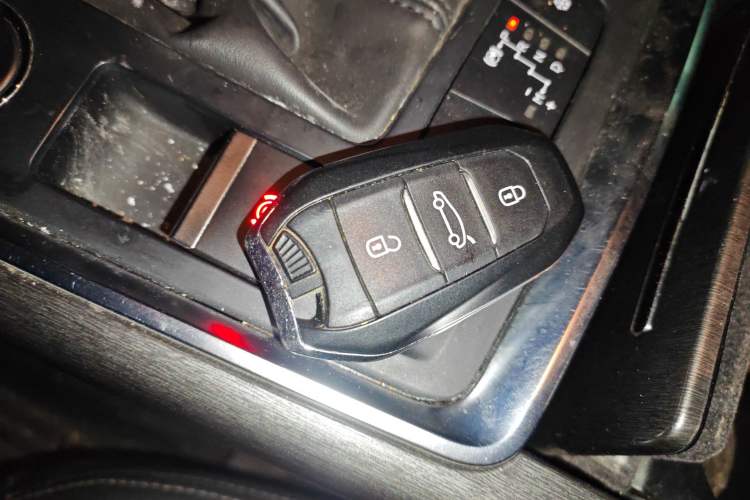 Used Citroen C6 2017 350THP Luxury Model Vehicle Key