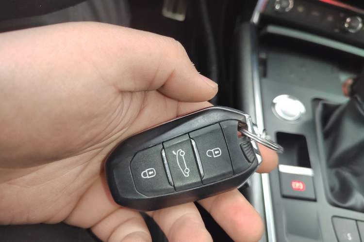 Used Citroen C6 2017 380THP Prestige Model Vehicle Key