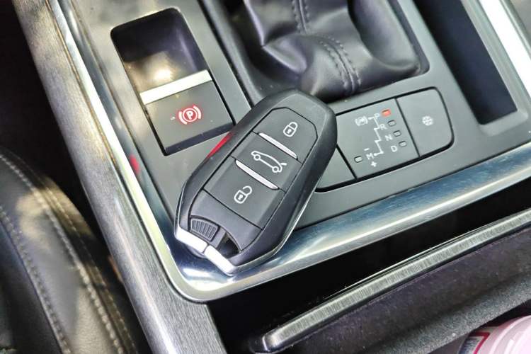 Used Citroen C6 2017 380THP Prestige Model Vehicle Key