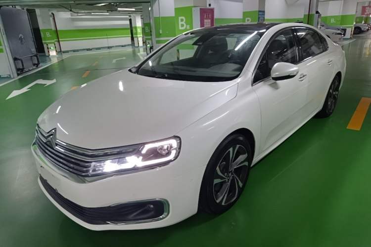 Used Citroen C6 2017 380THP Prestige Model Guazi used car, China used car export, Used car for sale, Used cars, Cheapest cars for sale