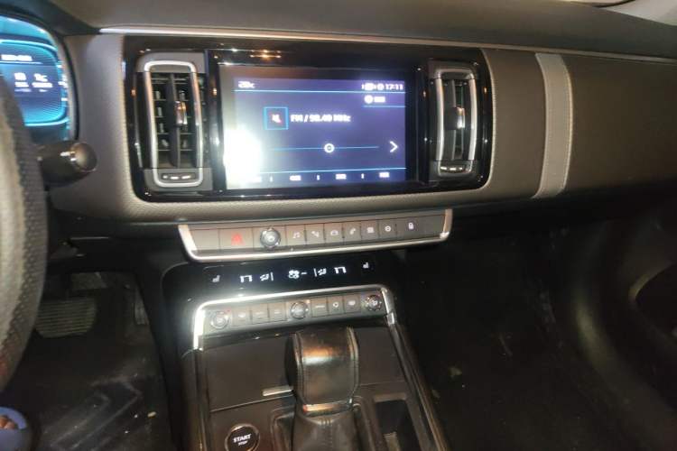 Used Citroen C6 2018 380THP Luxury Version Audio And AC Panel
