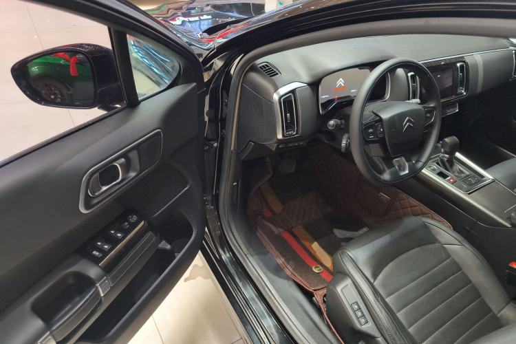 Used Citroen C6 2018 380THP Luxury Version Driver Seat