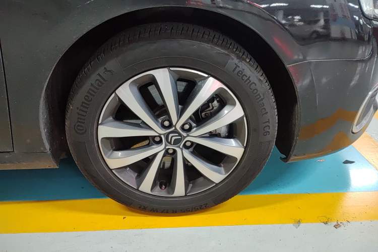 Used Citroen C6 2018 380THP Luxury Version Exterior 5
