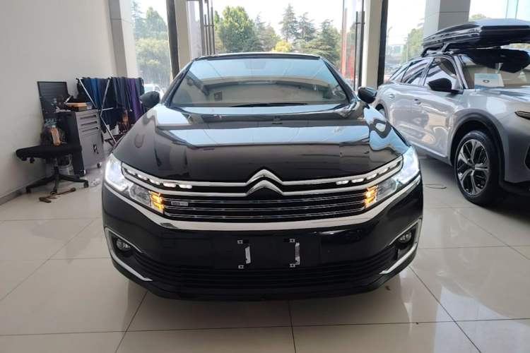 Used Citroen C6 2018 380THP Luxury Version Front