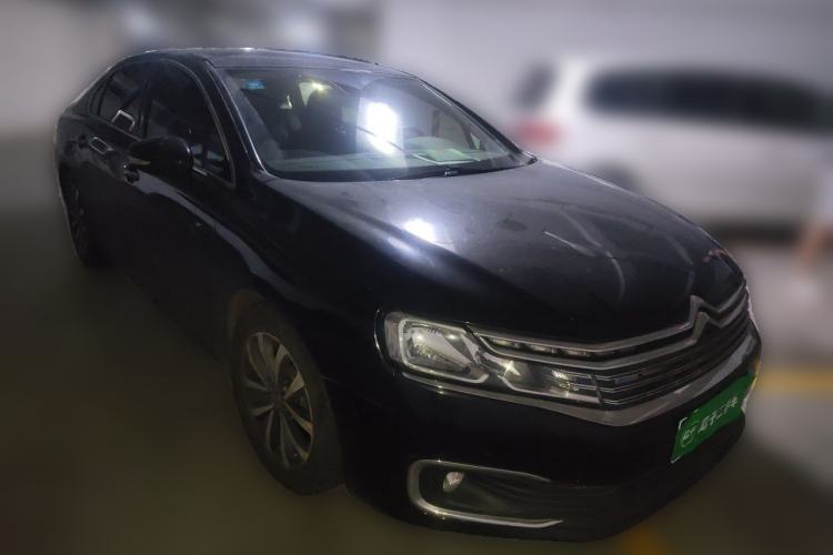 Used Citroen C6 2018 380THP Luxury Version Front Right 45 Deg