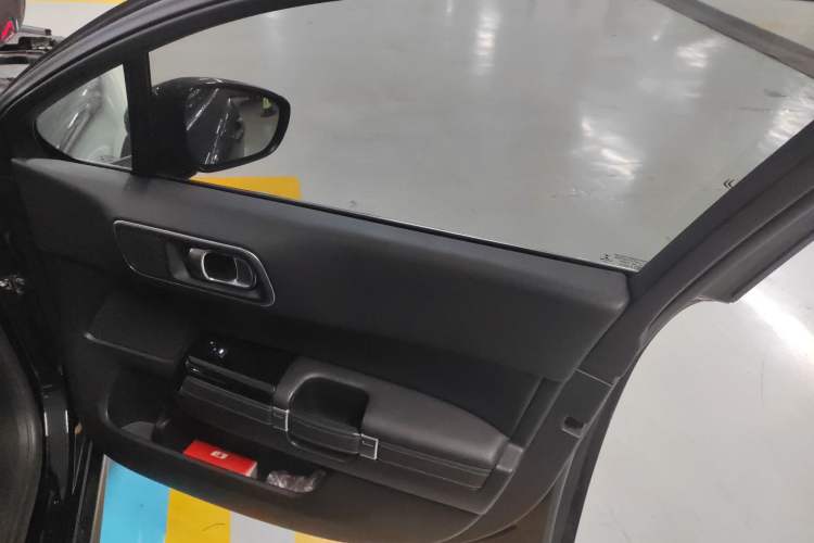 Used Citroen C6 2018 380THP Luxury Version Interior 5