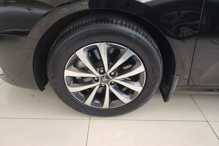 Used Citroen C6 2018 380THP Luxury Version Left Front Wheel Hub
