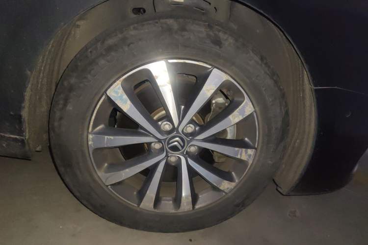 Used Citroen C6 2018 380THP Luxury Version Right Front Wheel Hub