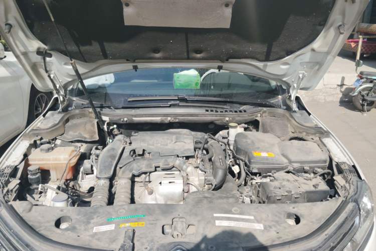 Used Citroen C6 2018 350THP Luxury Model Engine Bay