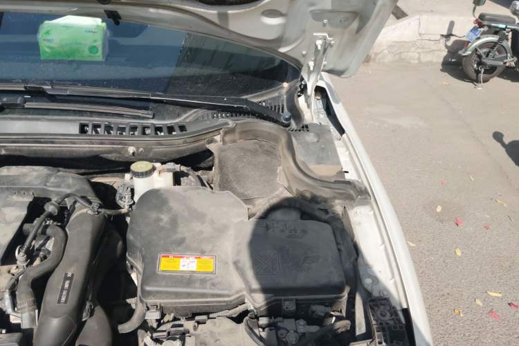 Used Citroen C6 2018 350THP Luxury Model Engine Bay Left