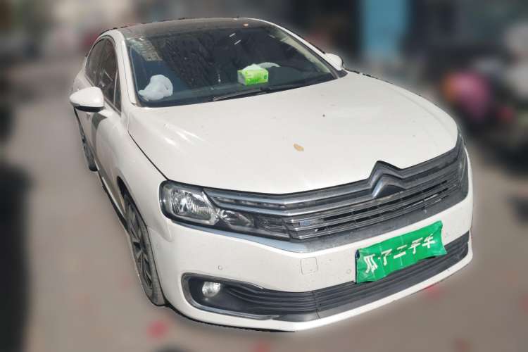 Used Citroen C6 2018 350THP Luxury Model Front Right 45 Deg