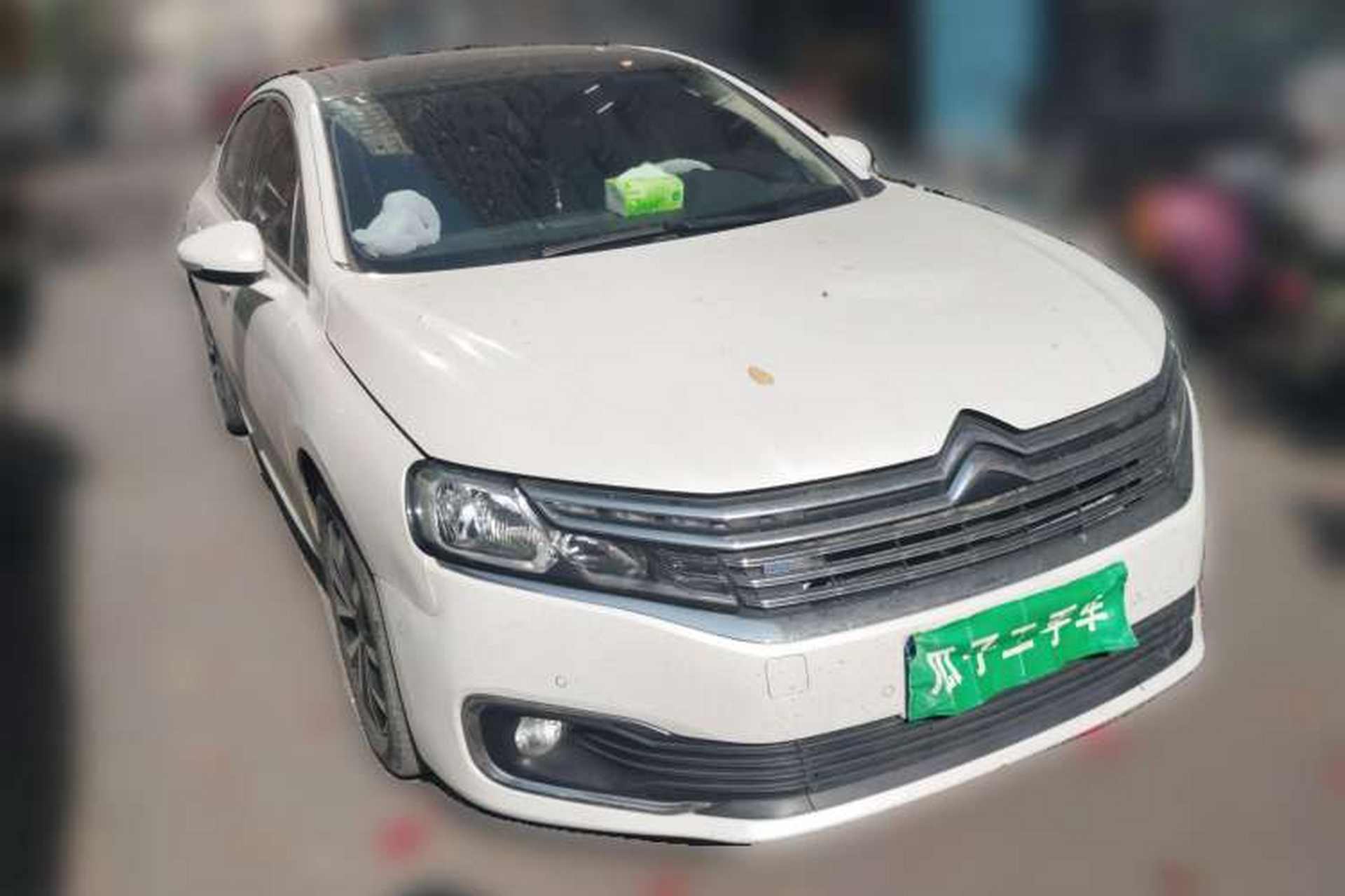 Used Citroen C6 2018 350THP Luxury Model Front Right 45 Deg