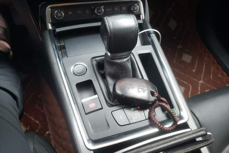 Used Citroen C6 2018 350THP Luxury Model Gear Lever