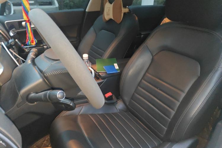 Used Citroen C6 2018 380THP Luxury Version Left Front Seat