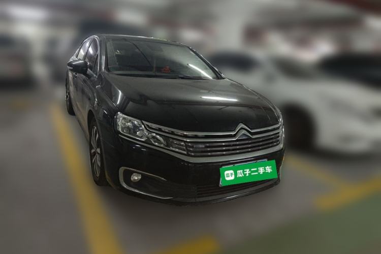 Used Citroen C6 2019 400THP Luxury Model Front Right 45 Deg