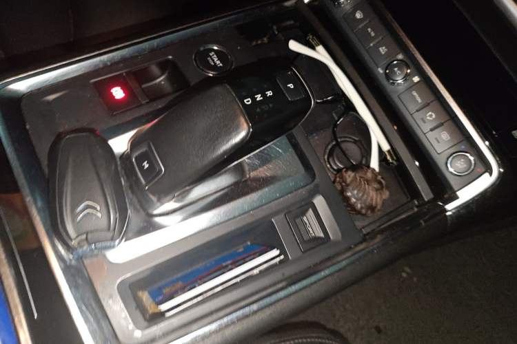 Used Citroen C6 2019 400THP Luxury Model Gear Lever