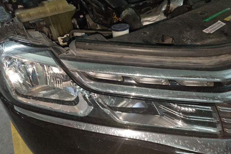 Used Citroen C6 2019 400THP Luxury Model Right Front Headlight