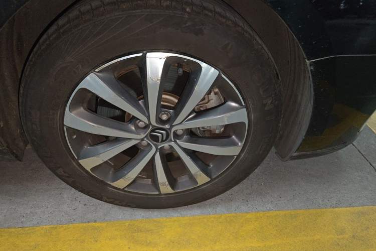 Used Citroen C6 2019 400THP Luxury Model Right Front Wheel Hub