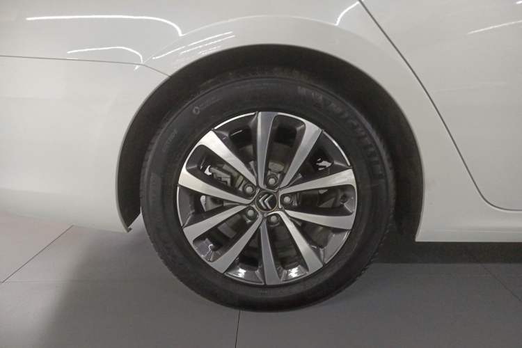 Used Citroen C6 2019 400THP ORIGINS Centennial Deluxe Edition Exterior 5
