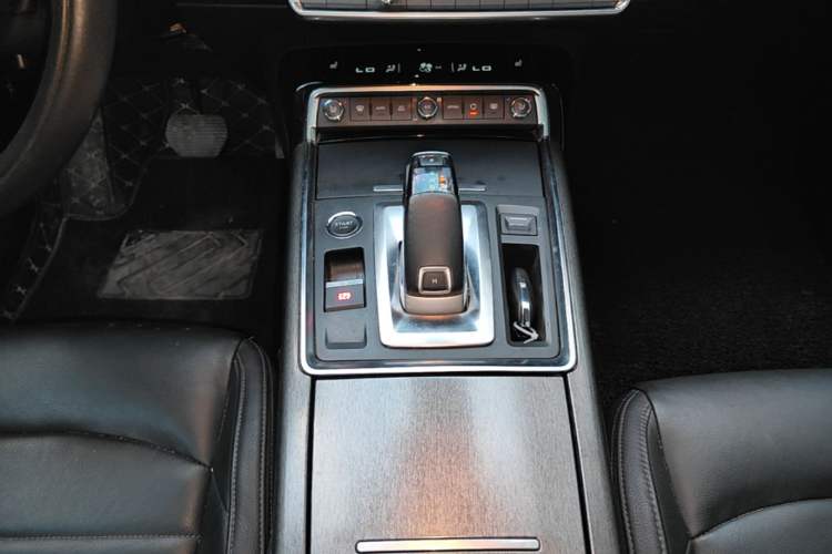 Used Citroen C6 2019 400THP ORIGINS Centennial Deluxe Edition Gear Lever