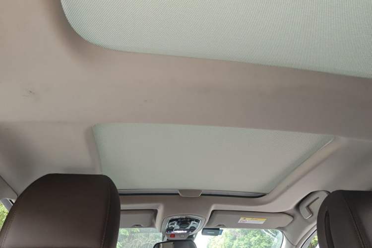 Used Citroen C6 2019 400THP Prestige Model Headliner