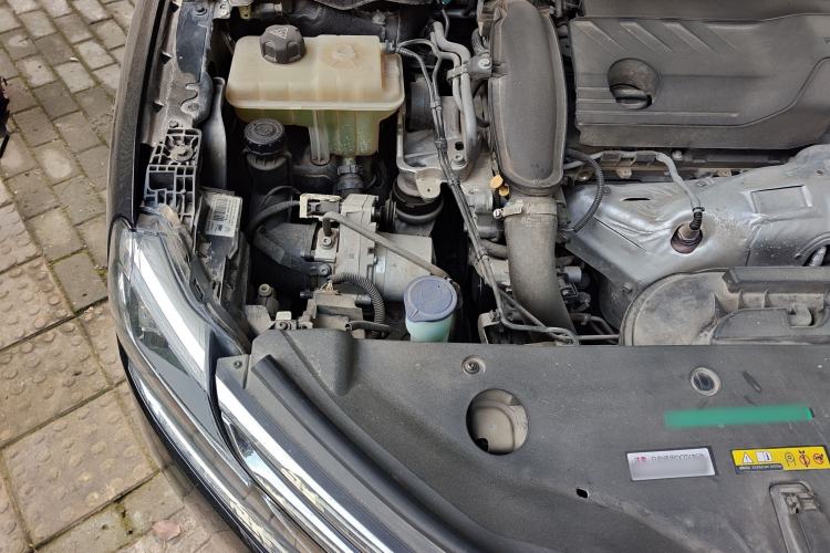 Used Citroen C6 2020 400THP Luxury Version Engine Bay Right