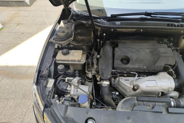 Used Citroen C6 2020 400THP Prestige Version Engine Bay Right