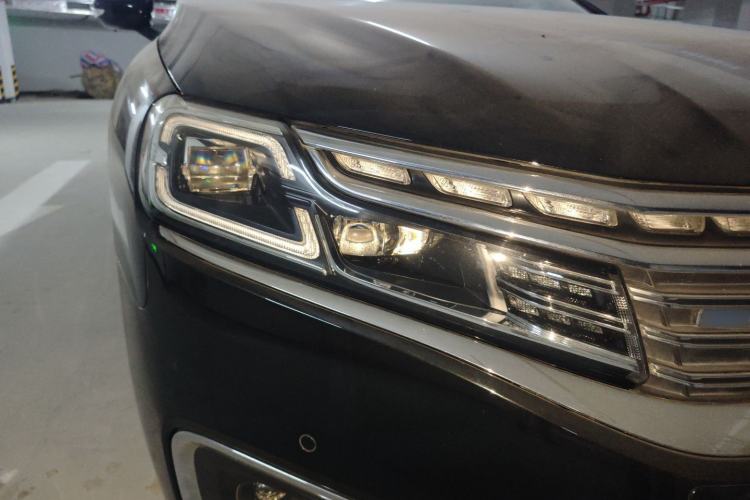 Used Citroen C6 2020 400THP Luxury Version Exterior 6