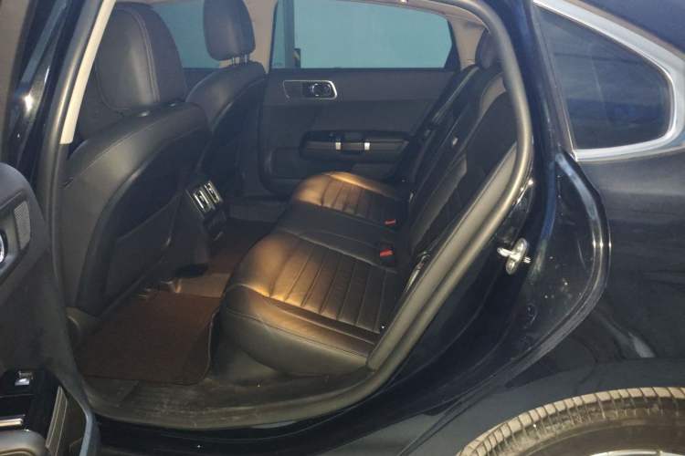 Used Citroen C6 2020 400THP Luxury Version Interior 4