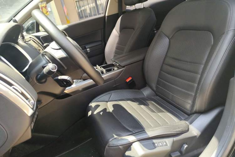 Used Citroen C6 2020 400THP Prestige Version Left Front Seat