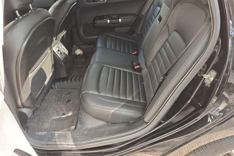 Used Citroen C6 2020 400THP Luxury Version Left Rear Seat