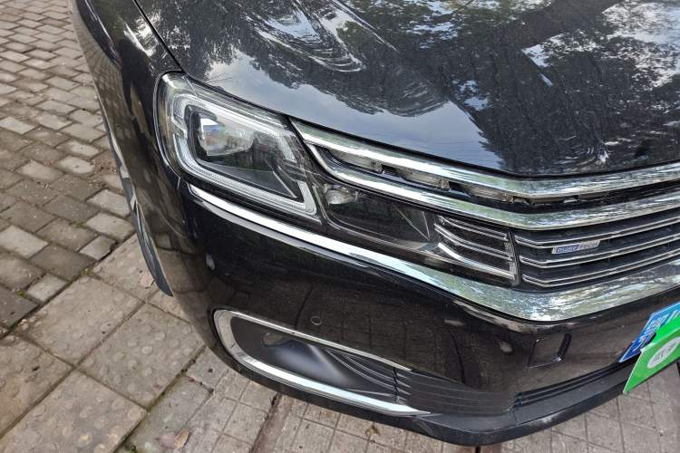 Used Citroen C6 2020 400THP Luxury Version Right Front Headlight