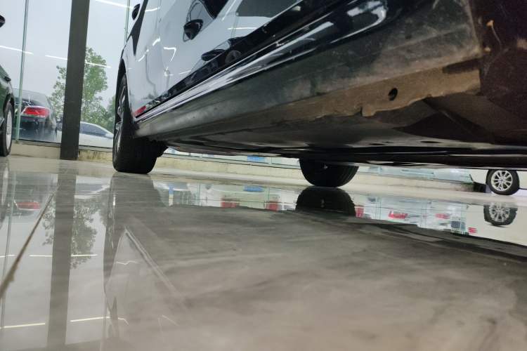 Used Citroen C6 2020 360THP Luxury Edition Right Side Sill