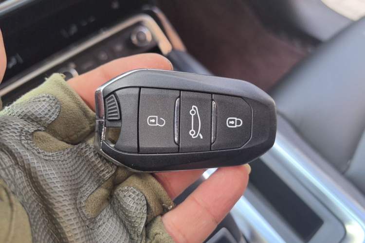 Used Citroen C6 2020 400THP Luxury Version Vehicle Key