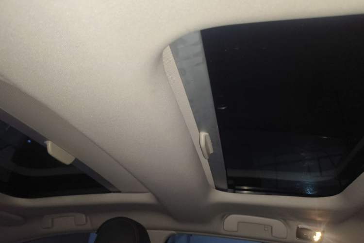 Used Citroen C6 2020 400THP Luxury Version Headliner
